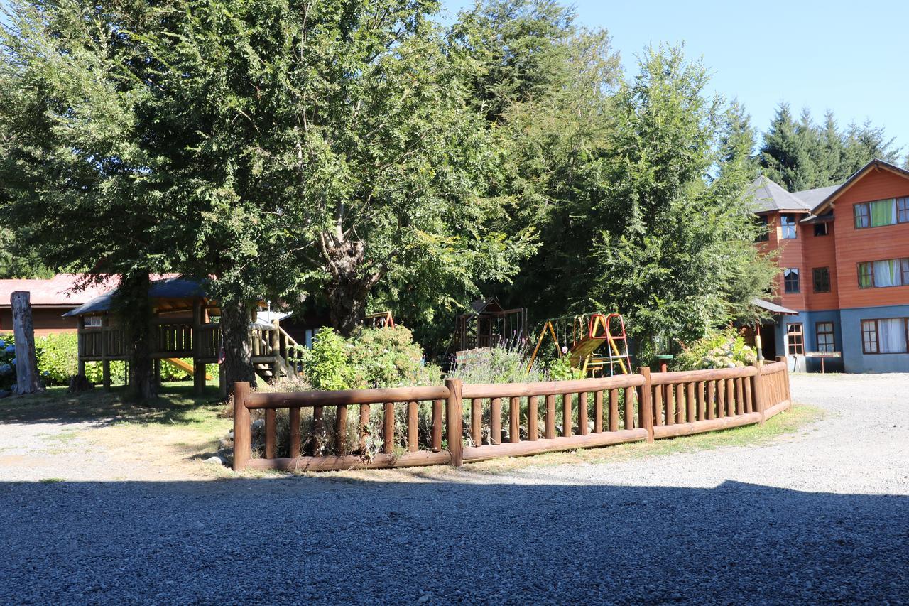 Cabanas Santa Maria Пукон Екстер'єр фото